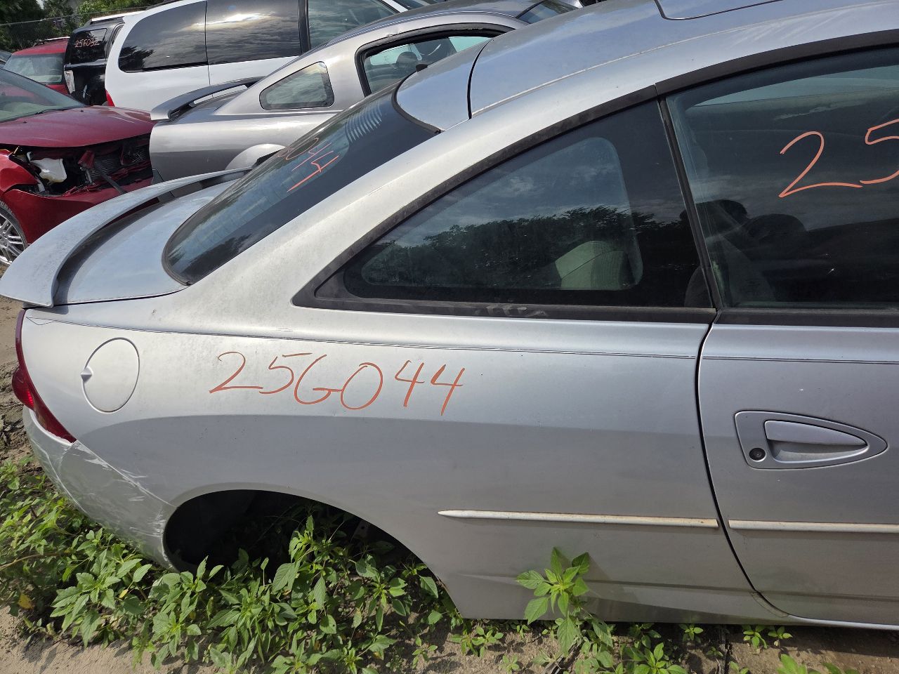 https://f005.backblazeb2.com/file/img-partshotlines-com/Inventory/EX423/Vehicle/15245_12.jpg