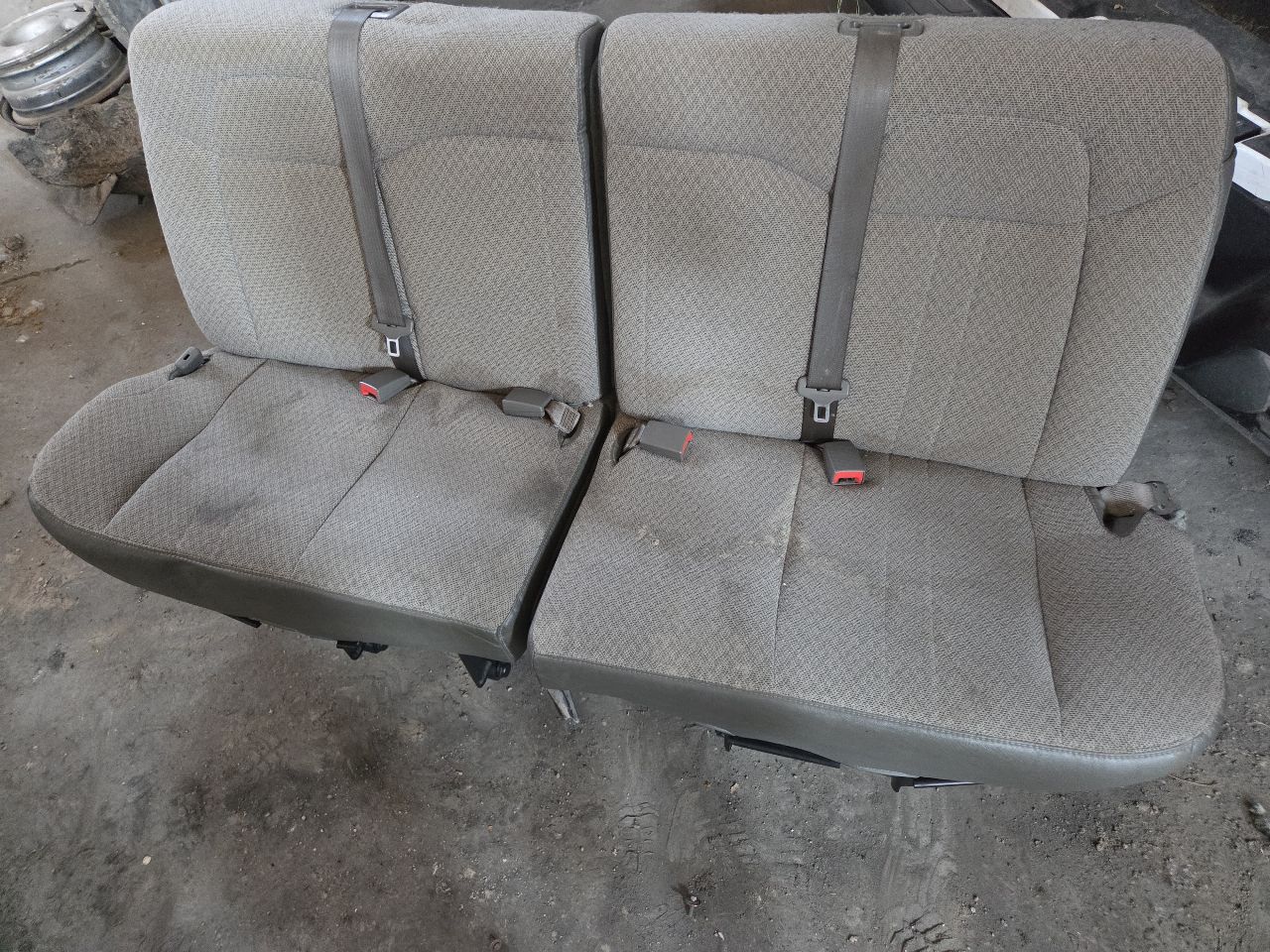 https://f005.backblazeb2.com/file/img-partshotlines-com/Inventory/EX423/Vehicle/15282_07.jpg