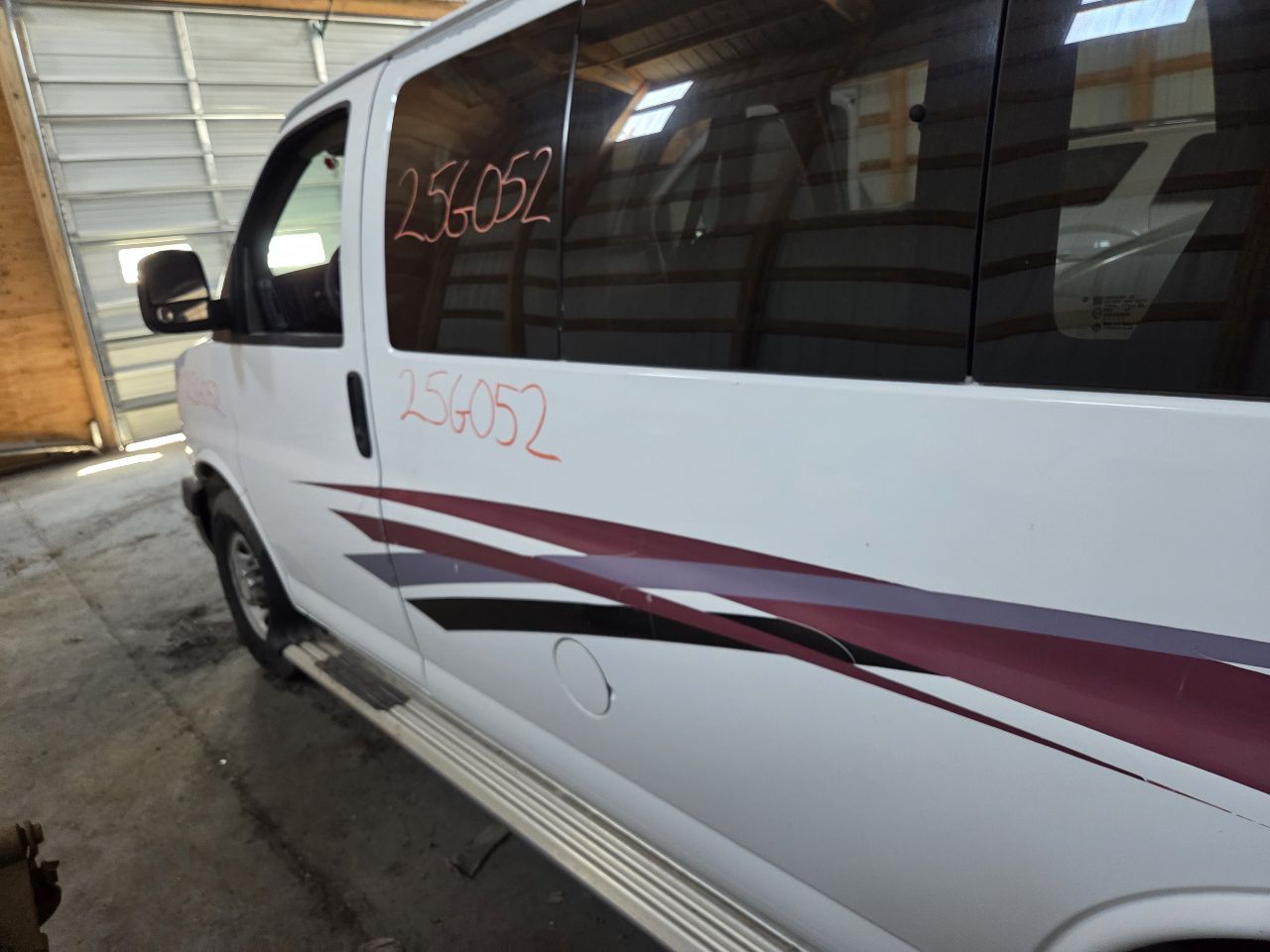 https://f005.backblazeb2.com/file/img-partshotlines-com/Inventory/EX423/Vehicle/15282_11.jpg