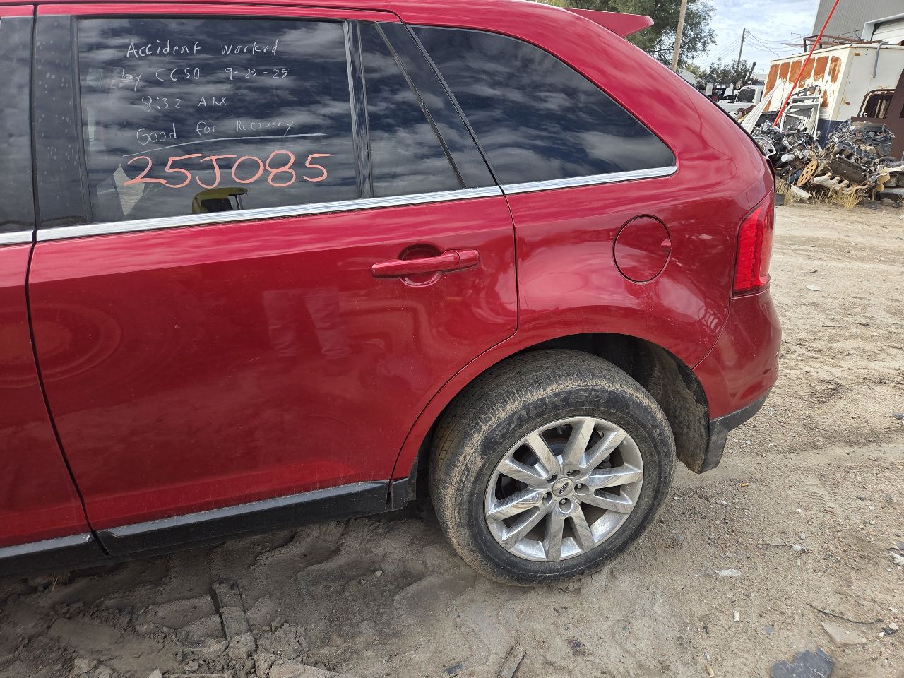 https://f005.backblazeb2.com/file/img-partshotlines-com/Inventory/EX423/Vehicle/15483_03.jpg
