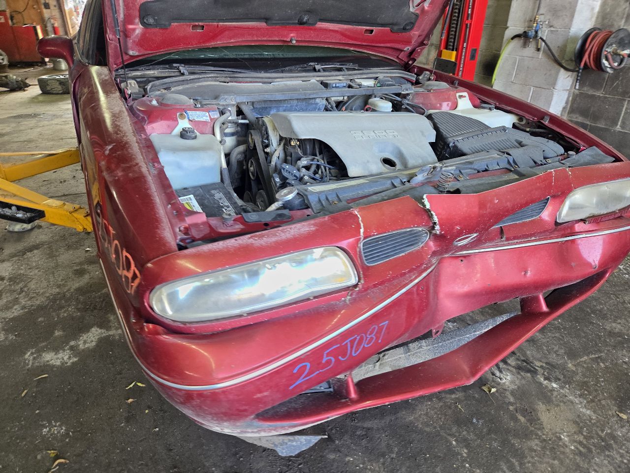 https://f005.backblazeb2.com/file/img-partshotlines-com/Inventory/EX423/Vehicle/15492_06.jpg