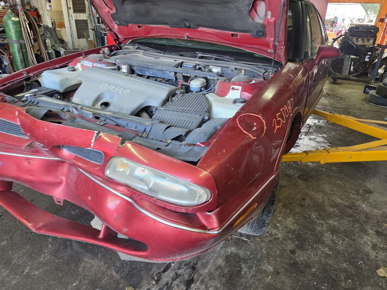 https://f005.backblazeb2.com/file/img-partshotlines-com/Inventory/EX423/Vehicle/15492_08.jpg