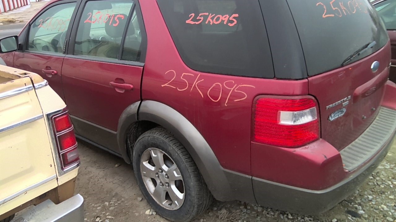 https://f005.backblazeb2.com/file/img-partshotlines-com/Inventory/EX423/Vehicle/15566_01.jpg