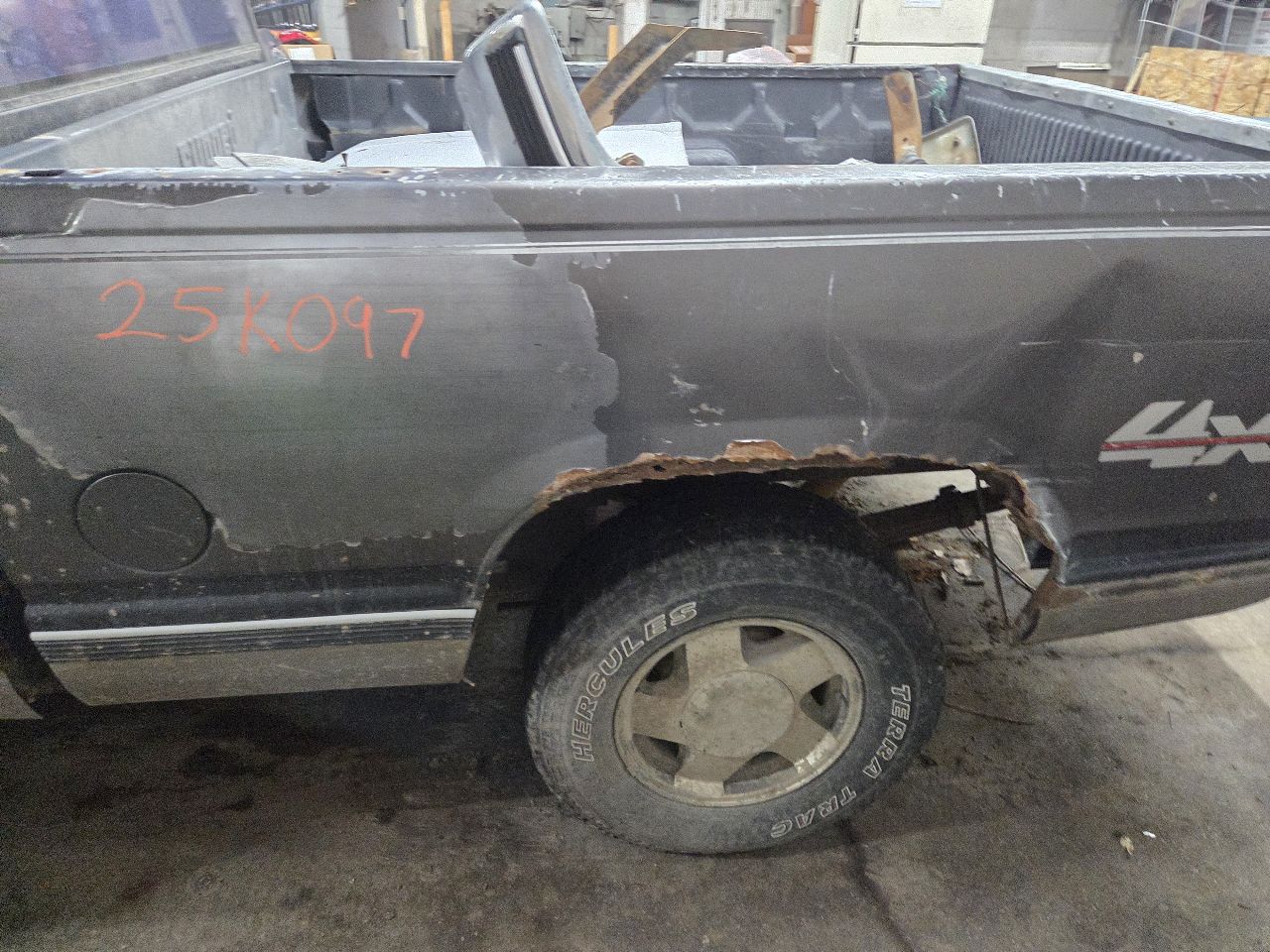 https://f005.backblazeb2.com/file/img-partshotlines-com/Inventory/EX423/Vehicle/15583_09.jpg