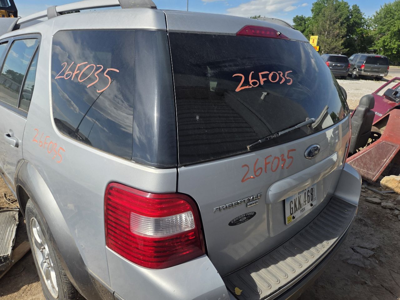 https://f005.backblazeb2.com/file/img-partshotlines-com/Inventory/EX423/Vehicle/15917_09.jpg