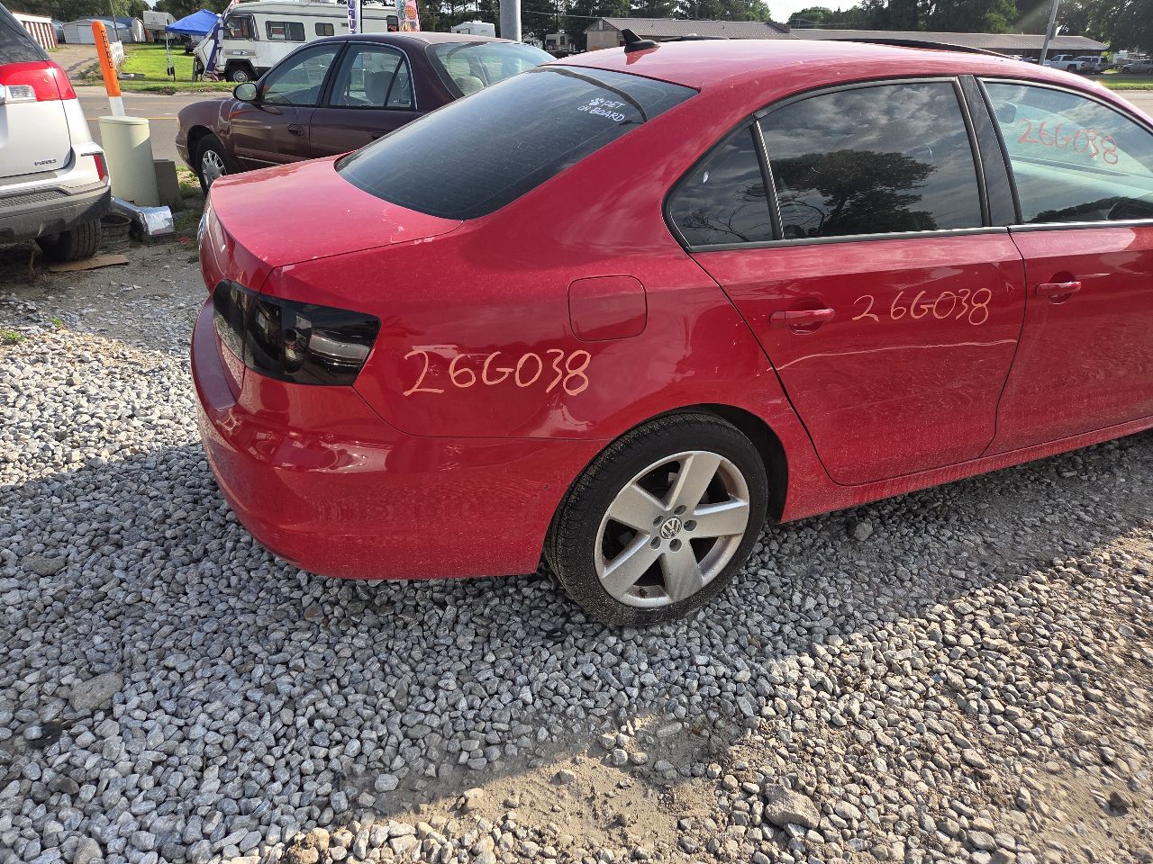 https://f005.backblazeb2.com/file/img-partshotlines-com/Inventory/EX423/Vehicle/15950_02.jpg