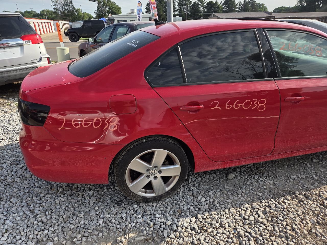 https://f005.backblazeb2.com/file/img-partshotlines-com/Inventory/EX423/Vehicle/15950_03.jpg