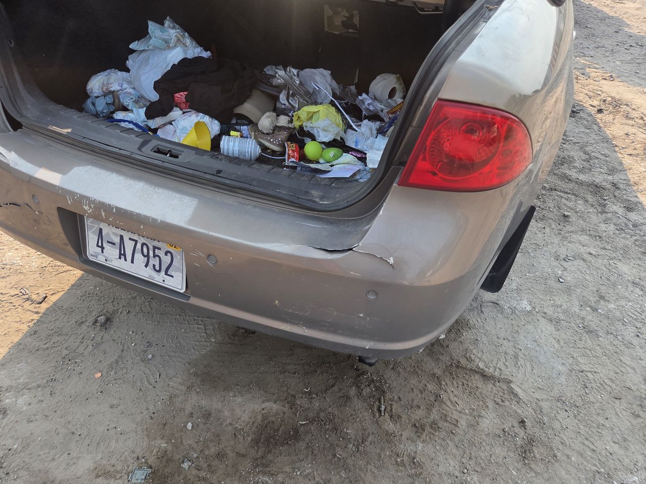 https://f005.backblazeb2.com/file/img-partshotlines-com/Inventory/EX423/Vehicle/15994_10.jpg