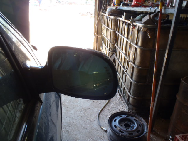 https://f005.backblazeb2.com/file/img-partshotlines-com/Inventory/EX423/Vehicle/2990_03.jpg