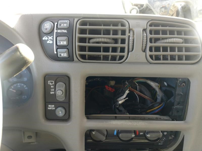 https://f005.backblazeb2.com/file/img-partshotlines-com/Inventory/EX423/Vehicle/7928_10.jpg
