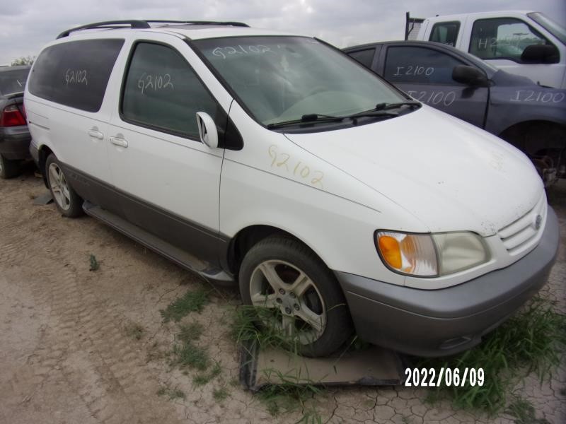 https://f005.backblazeb2.com/file/img-partshotlines-com/Inventory/EX427/Vehicle/1323_01.jpg