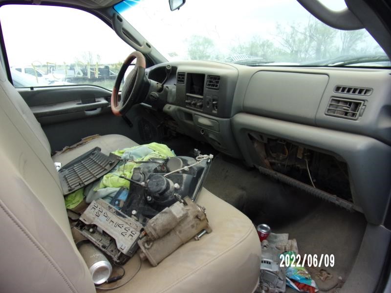https://f005.backblazeb2.com/file/img-partshotlines-com/Inventory/EX427/Vehicle/1404_05.jpg