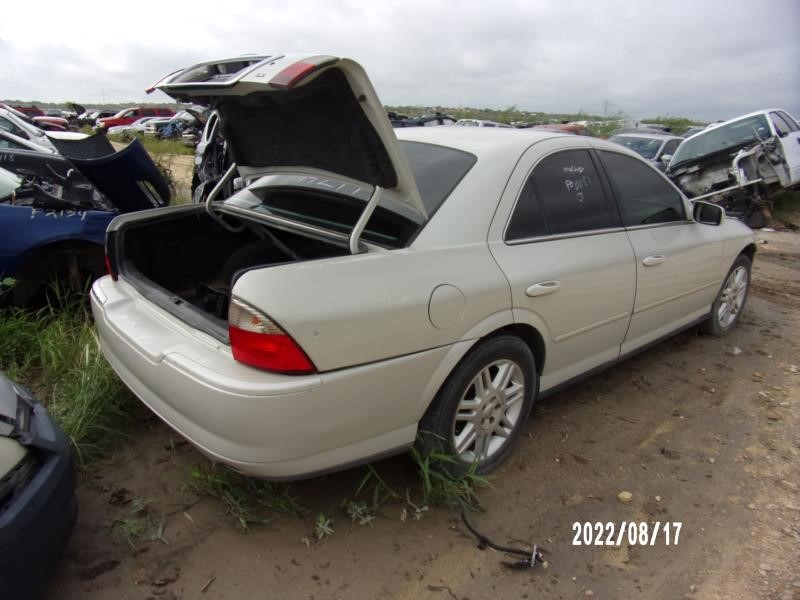 https://f005.backblazeb2.com/file/img-partshotlines-com/Inventory/EX427/Vehicle/1406_04.jpg