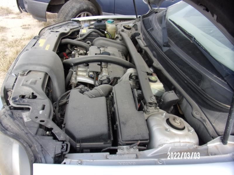 https://f005.backblazeb2.com/file/img-partshotlines-com/Inventory/EX427/Vehicle/1652_09.jpg
