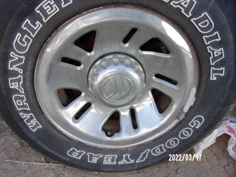 https://f005.backblazeb2.com/file/img-partshotlines-com/Inventory/EX427/Vehicle/1679_09.jpg