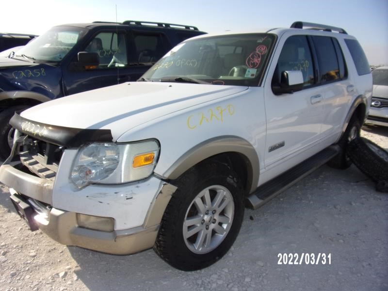 https://f005.backblazeb2.com/file/img-partshotlines-com/Inventory/EX427/Vehicle/1711_01.jpg