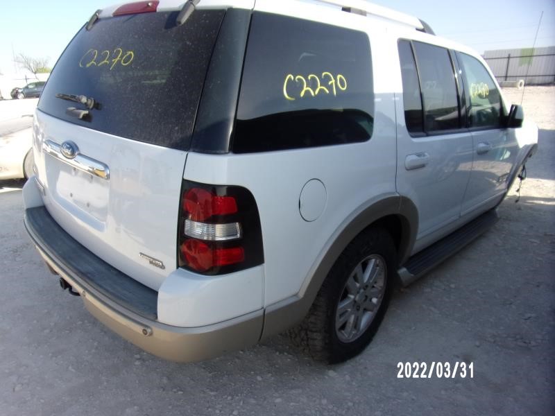https://f005.backblazeb2.com/file/img-partshotlines-com/Inventory/EX427/Vehicle/1711_04.jpg
