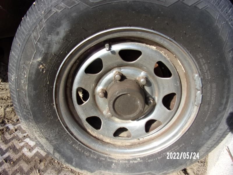 https://f005.backblazeb2.com/file/img-partshotlines-com/Inventory/EX427/Vehicle/1790_08.jpg