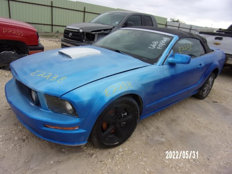 https://f005.backblazeb2.com/file/img-partshotlines-com/Inventory/EX427/Vehicle/1801_01.jpg