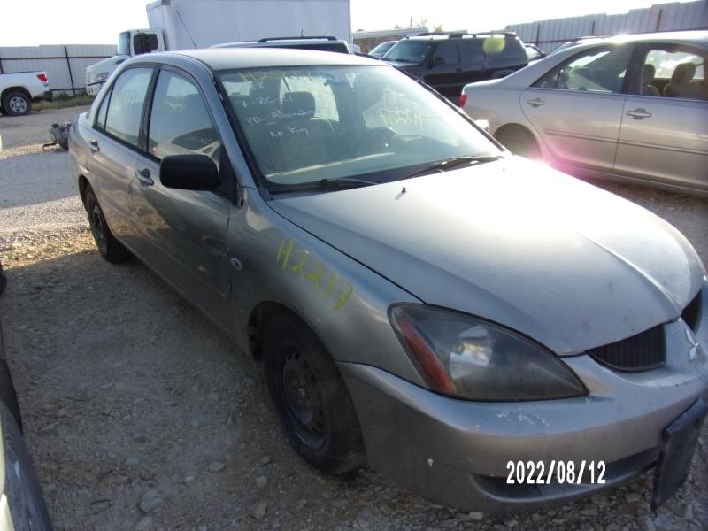 https://f005.backblazeb2.com/file/img-partshotlines-com/Inventory/EX427/Vehicle/1902_03.jpg