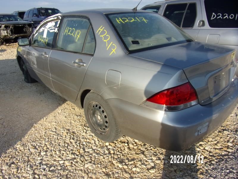 https://f005.backblazeb2.com/file/img-partshotlines-com/Inventory/EX427/Vehicle/1902_06.jpg