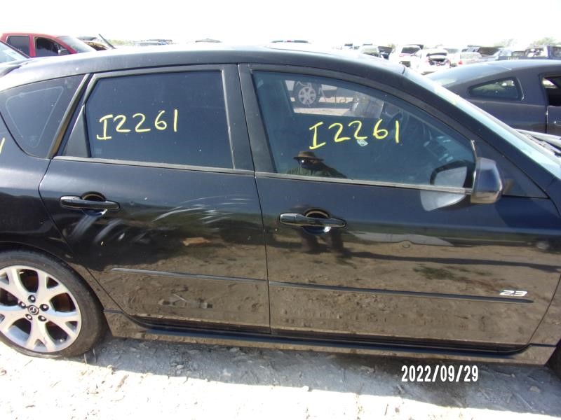 https://f005.backblazeb2.com/file/img-partshotlines-com/Inventory/EX427/Vehicle/1986_09.jpg