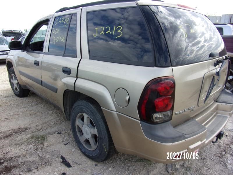 https://f005.backblazeb2.com/file/img-partshotlines-com/Inventory/EX427/Vehicle/2010_04.jpg