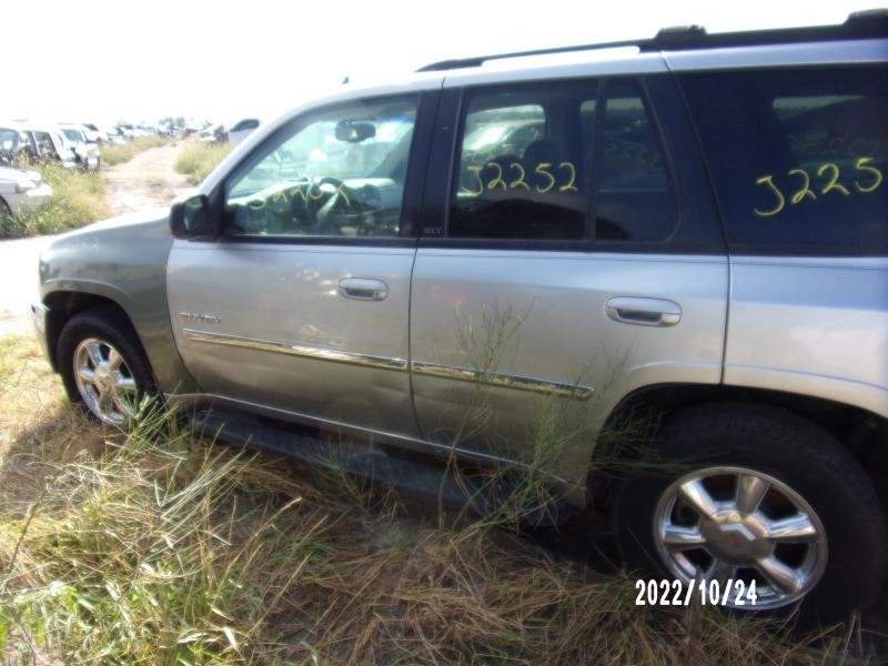 https://f005.backblazeb2.com/file/img-partshotlines-com/Inventory/EX427/Vehicle/2049_04.jpg