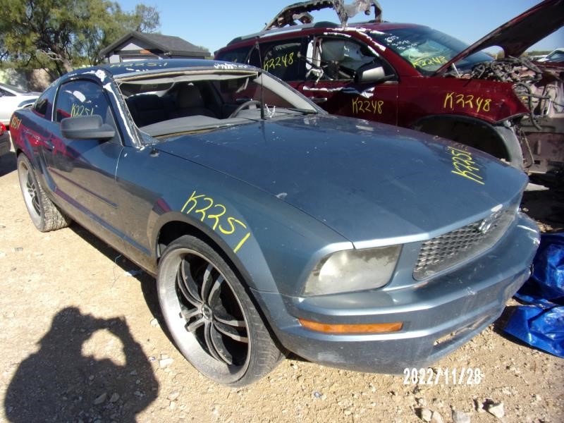 https://f005.backblazeb2.com/file/img-partshotlines-com/Inventory/EX427/Vehicle/2136_01.jpg