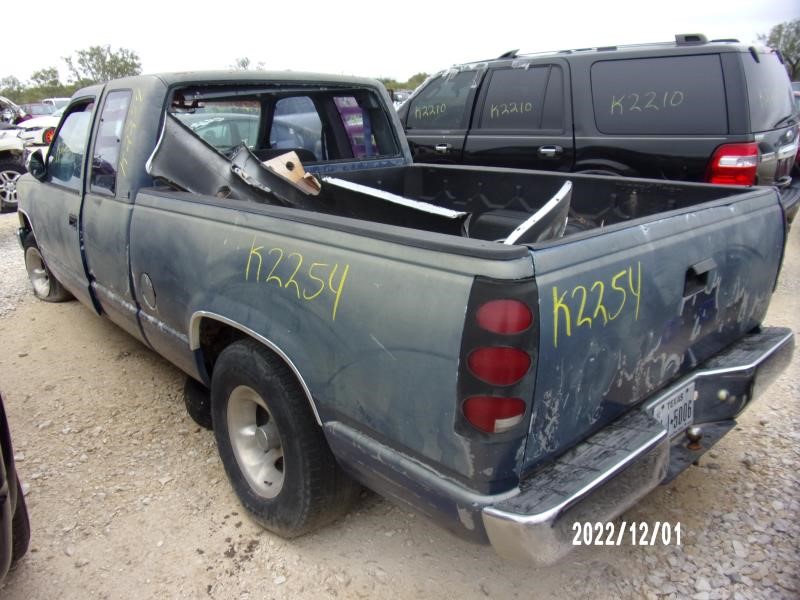 https://f005.backblazeb2.com/file/img-partshotlines-com/Inventory/EX427/Vehicle/2139_04.jpg