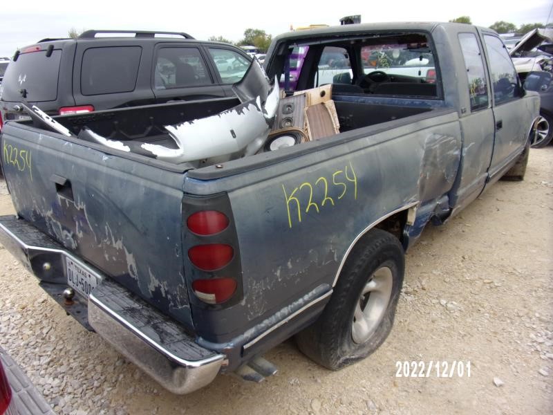 https://f005.backblazeb2.com/file/img-partshotlines-com/Inventory/EX427/Vehicle/2139_05.jpg