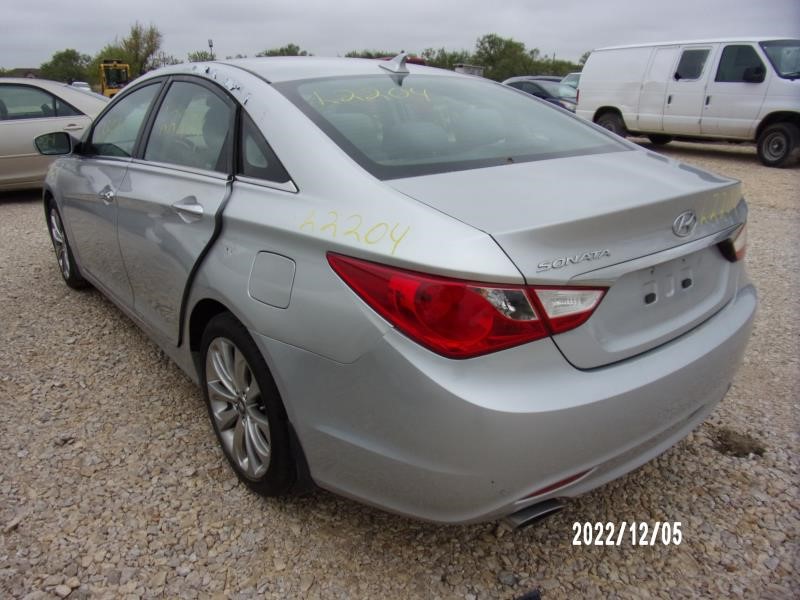 https://f005.backblazeb2.com/file/img-partshotlines-com/Inventory/EX427/Vehicle/2147_06.jpg