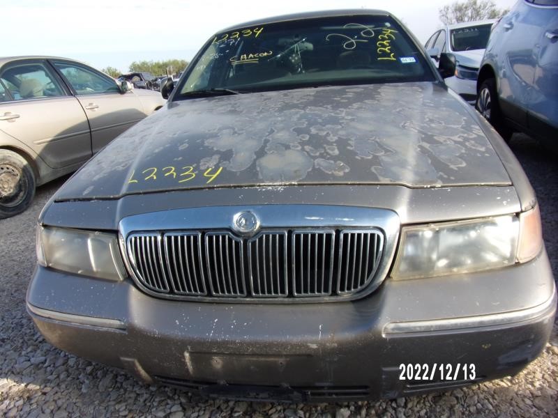 https://f005.backblazeb2.com/file/img-partshotlines-com/Inventory/EX427/Vehicle/2174_02.jpg