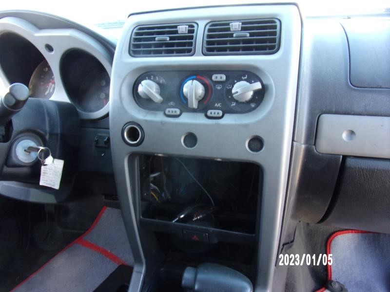 https://f005.backblazeb2.com/file/img-partshotlines-com/Inventory/EX427/Vehicle/2212_10.jpg