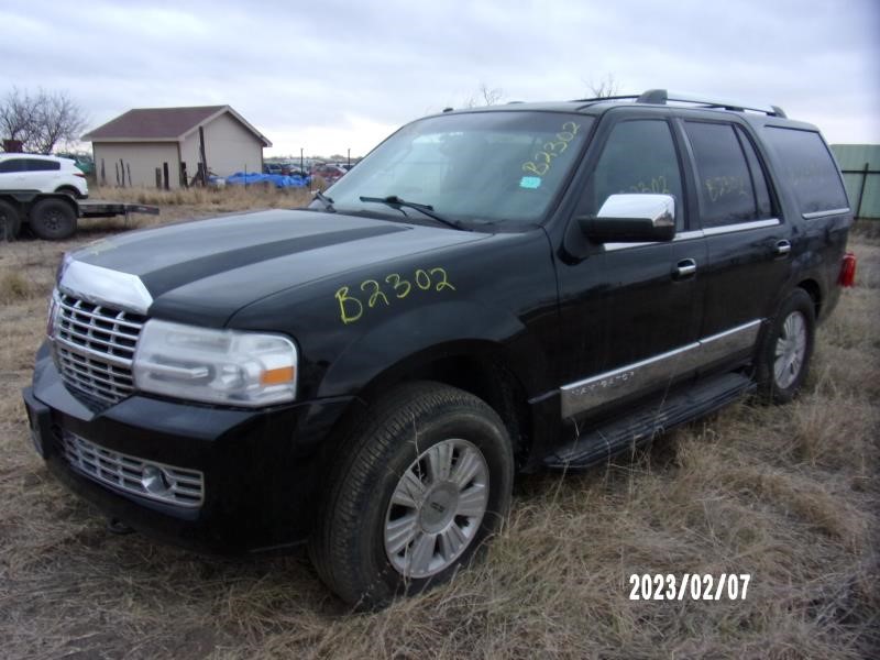 https://f005.backblazeb2.com/file/img-partshotlines-com/Inventory/EX427/Vehicle/2266_01.jpg