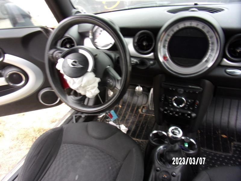 https://f005.backblazeb2.com/file/img-partshotlines-com/Inventory/EX427/Vehicle/2327_11.jpg
