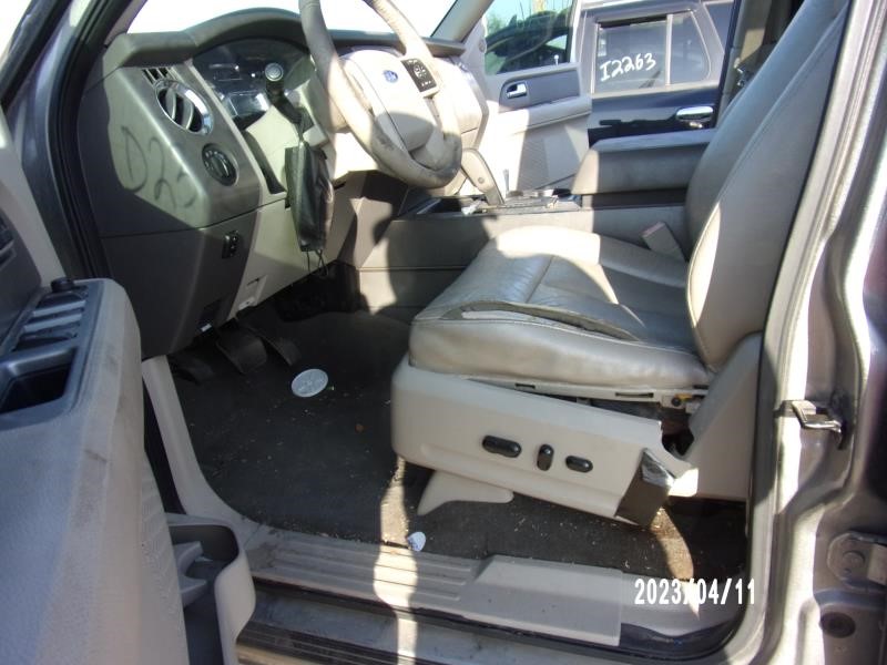 https://f005.backblazeb2.com/file/img-partshotlines-com/Inventory/EX427/Vehicle/2403_12.jpg