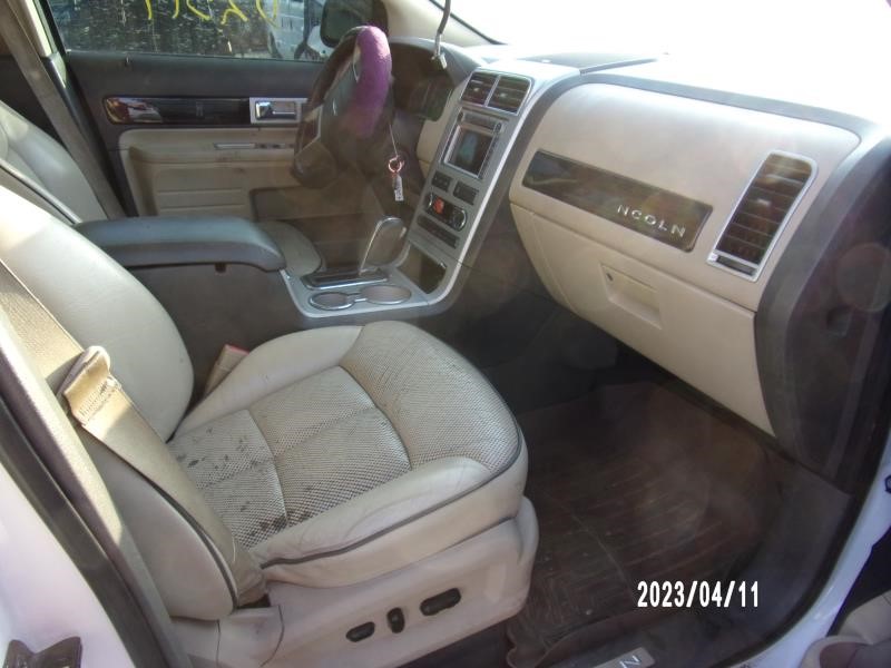 https://f005.backblazeb2.com/file/img-partshotlines-com/Inventory/EX427/Vehicle/2404_09.jpg