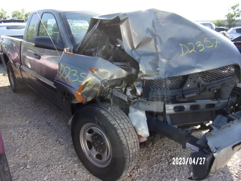https://f005.backblazeb2.com/file/img-partshotlines-com/Inventory/EX427/Vehicle/2453_03.jpg