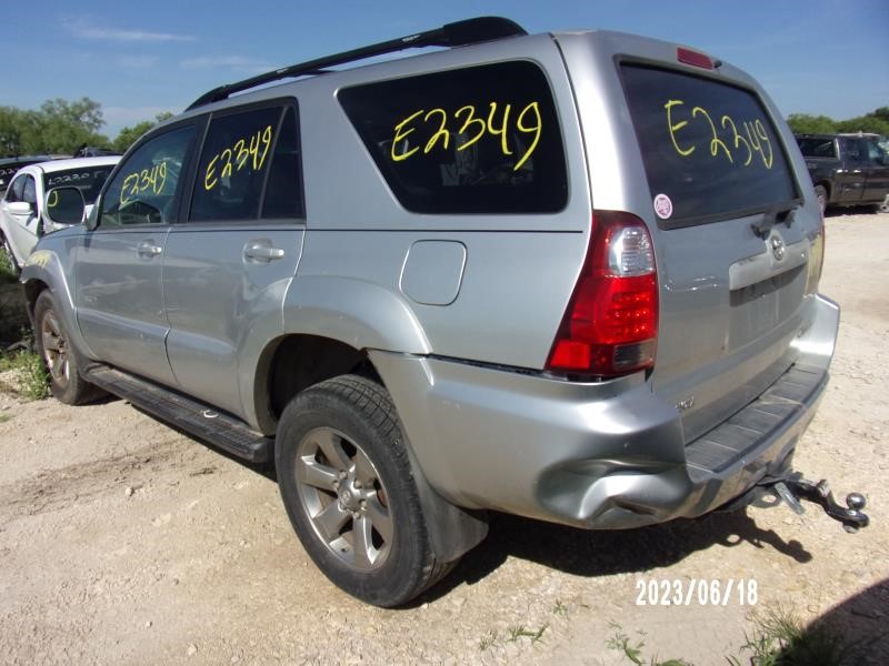 https://f005.backblazeb2.com/file/img-partshotlines-com/Inventory/EX427/Vehicle/2504_04.jpg