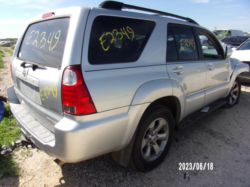 https://f005.backblazeb2.com/file/img-partshotlines-com/Inventory/EX427/Vehicle/2504_06.jpg