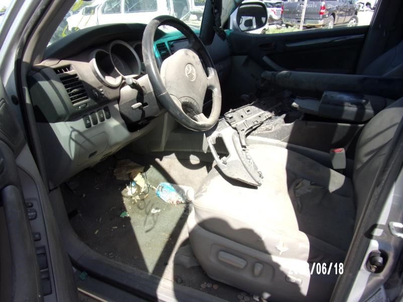 https://f005.backblazeb2.com/file/img-partshotlines-com/Inventory/EX427/Vehicle/2504_10.jpg