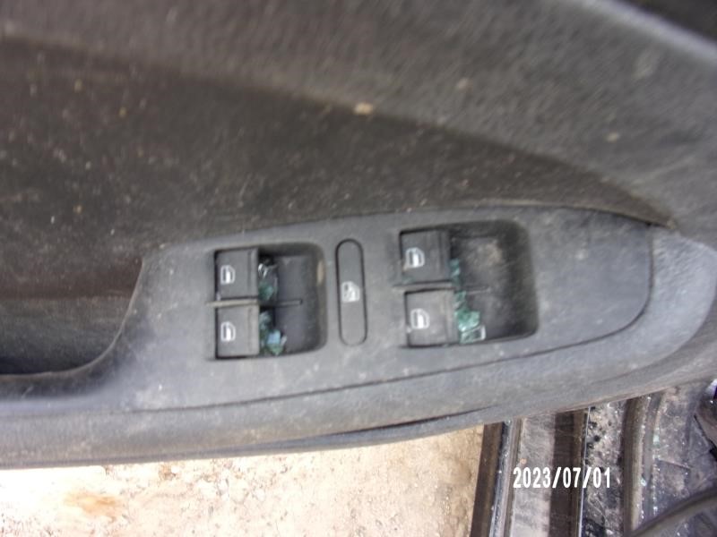 https://f005.backblazeb2.com/file/img-partshotlines-com/Inventory/EX427/Vehicle/2532_10.jpg