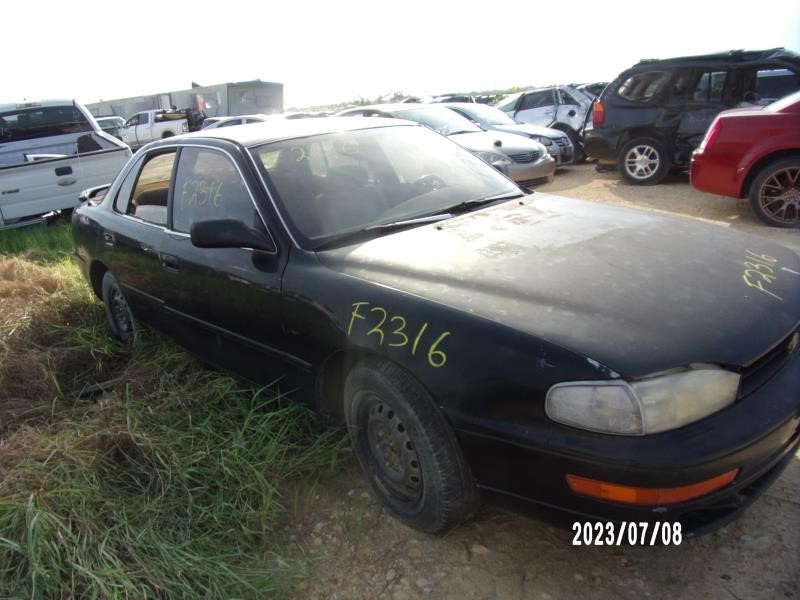 https://f005.backblazeb2.com/file/img-partshotlines-com/Inventory/EX427/Vehicle/2549_03.jpg