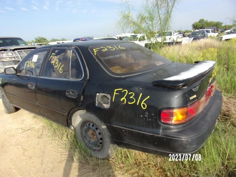 https://f005.backblazeb2.com/file/img-partshotlines-com/Inventory/EX427/Vehicle/2549_05.jpg