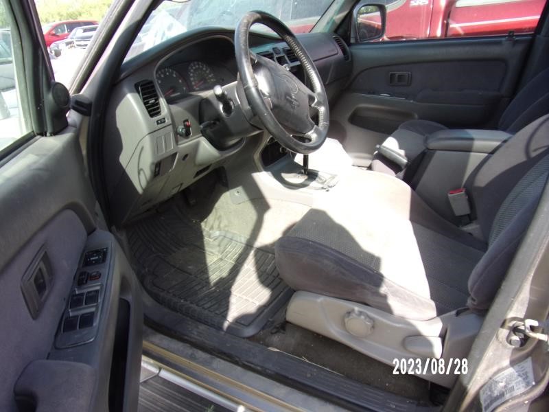 https://f005.backblazeb2.com/file/img-partshotlines-com/Inventory/EX427/Vehicle/2640_09.jpg