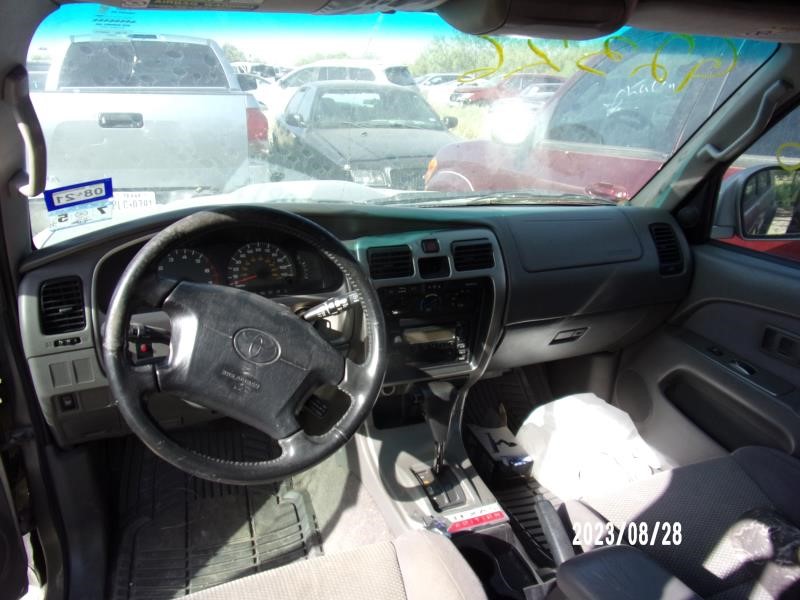https://f005.backblazeb2.com/file/img-partshotlines-com/Inventory/EX427/Vehicle/2640_10.jpg