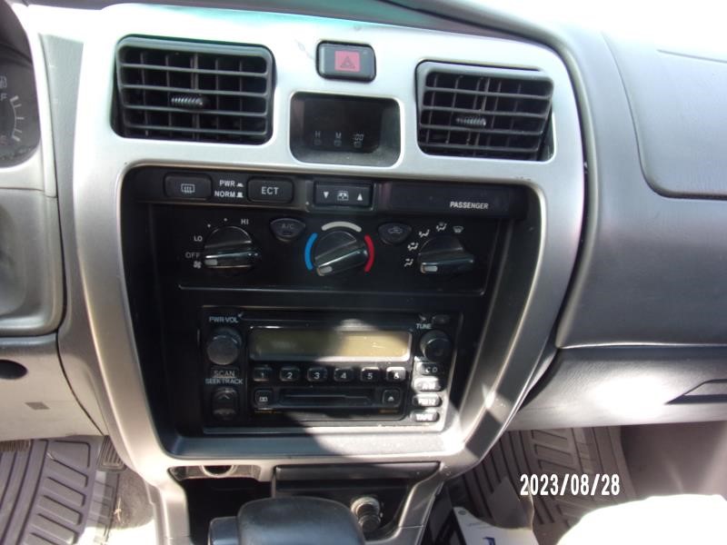https://f005.backblazeb2.com/file/img-partshotlines-com/Inventory/EX427/Vehicle/2640_11.jpg