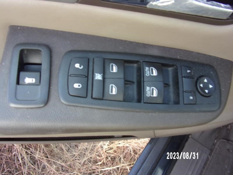 https://f005.backblazeb2.com/file/img-partshotlines-com/Inventory/EX427/Vehicle/2645_10.jpg