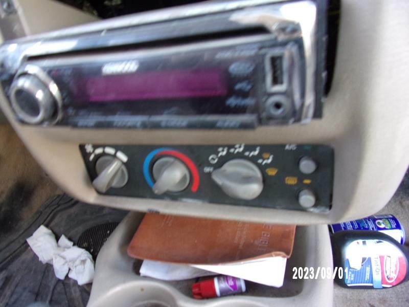 https://f005.backblazeb2.com/file/img-partshotlines-com/Inventory/EX427/Vehicle/2649_10.jpg